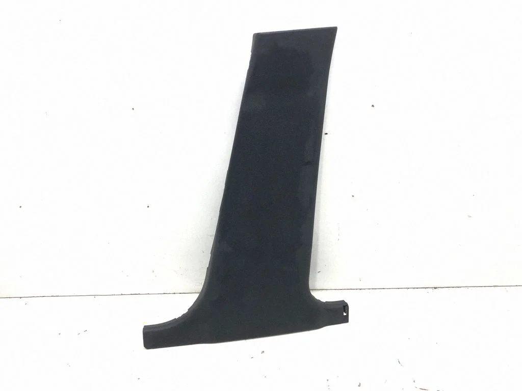 (B) piilari kate (alumine) – Mercedes-Benz C-klass AMG W204 (2007-2014)