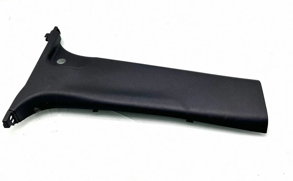 (B) pillar trim (bottom) – Nissan Navara D23 (2015-)