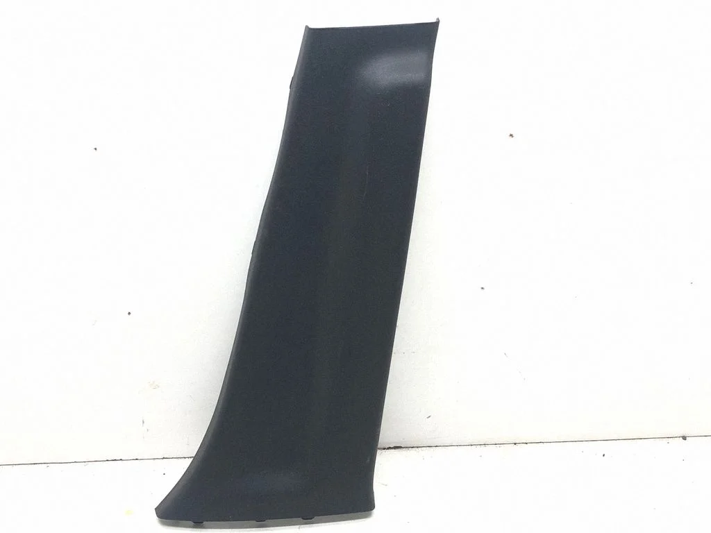 (B) pillar trim (bottom) 769150008R