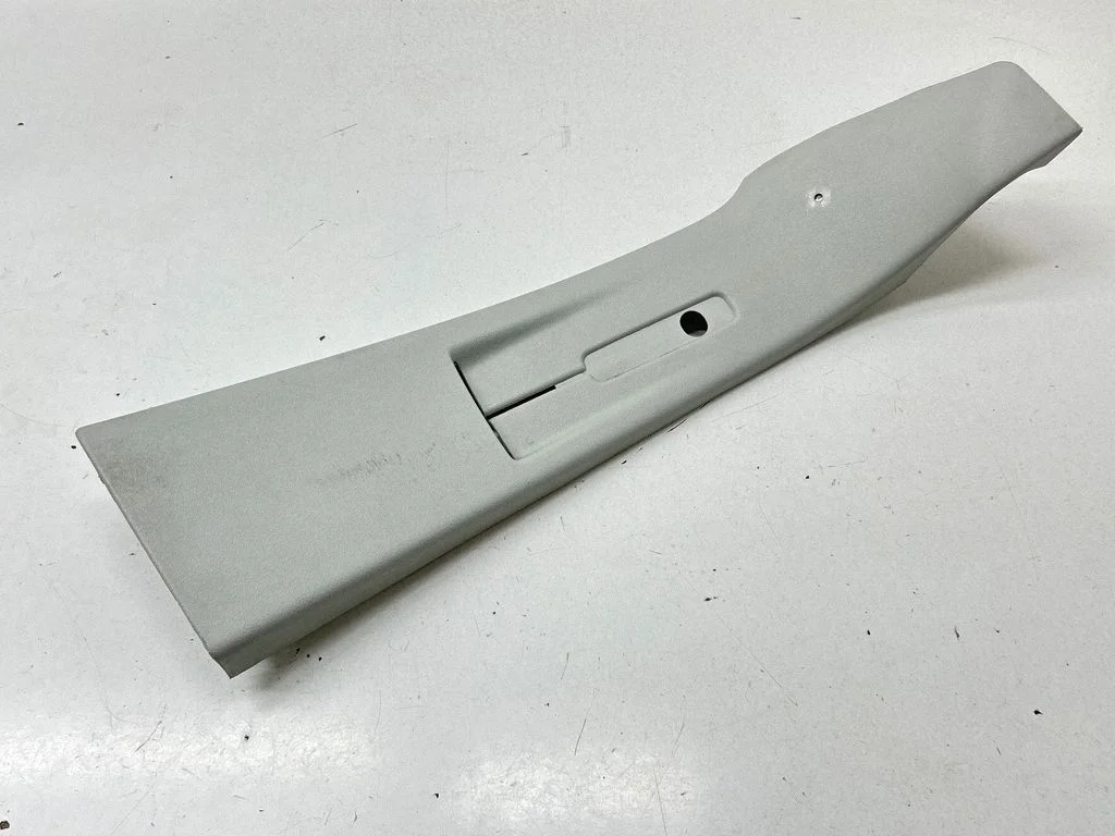 (B) pillar trim (top) 7E0867244B