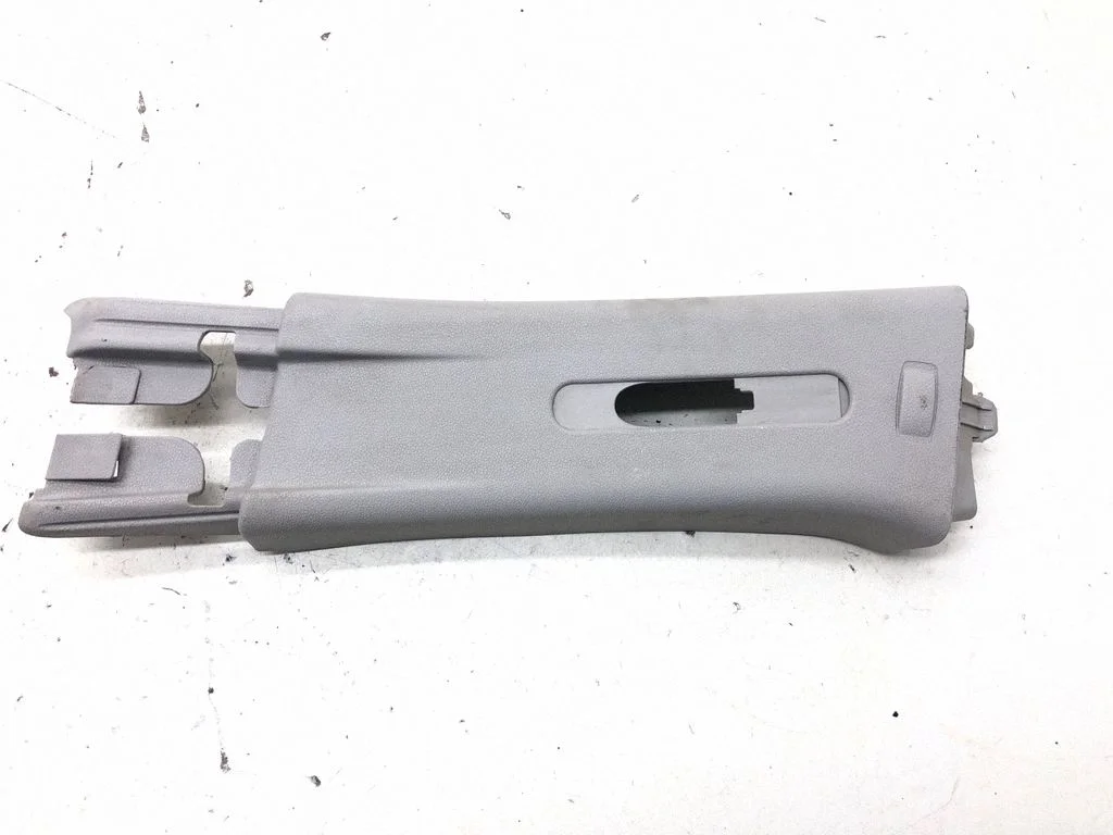 (B) pillar trim (top) – Citroen Berlingo (2008-2018)