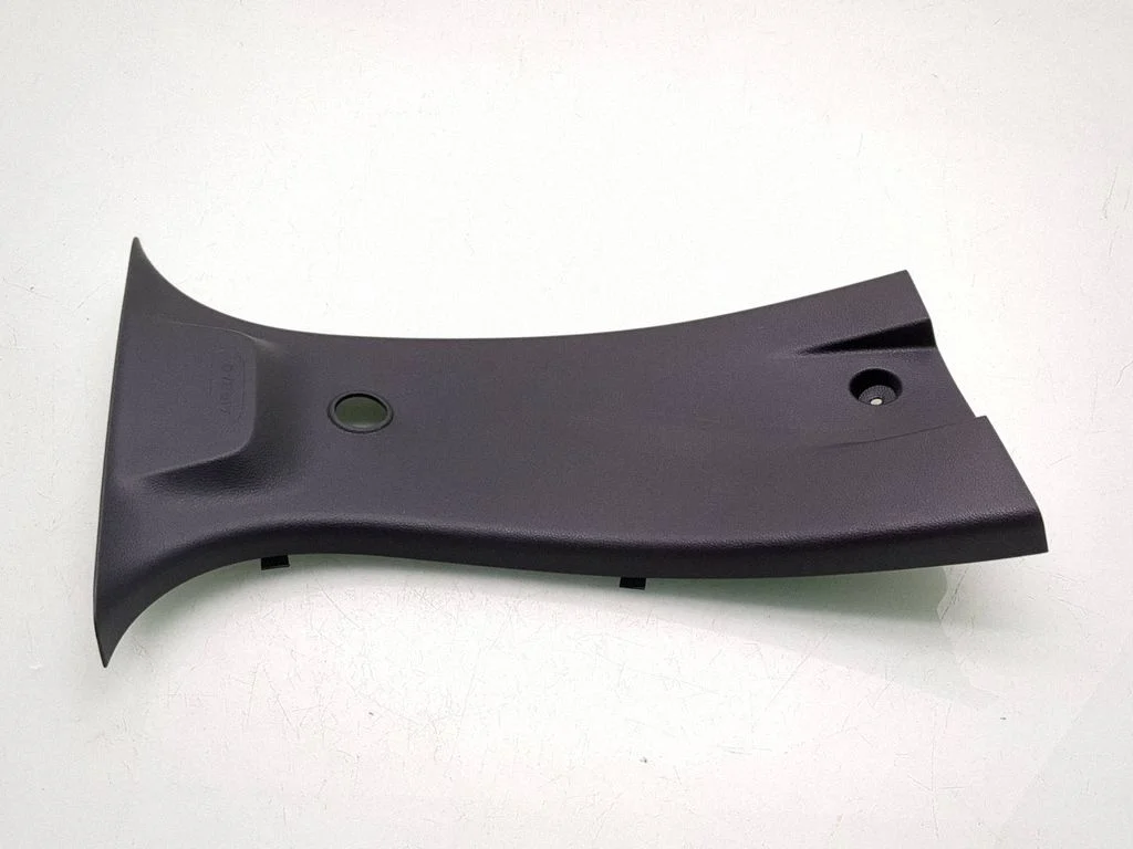 (B) pillar trim (top) 769136910R