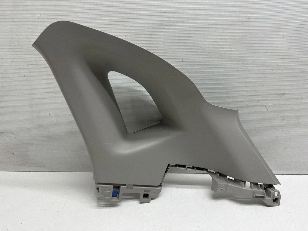 (C) pillar trim 769343552R – Renault Captur (2013-2020)