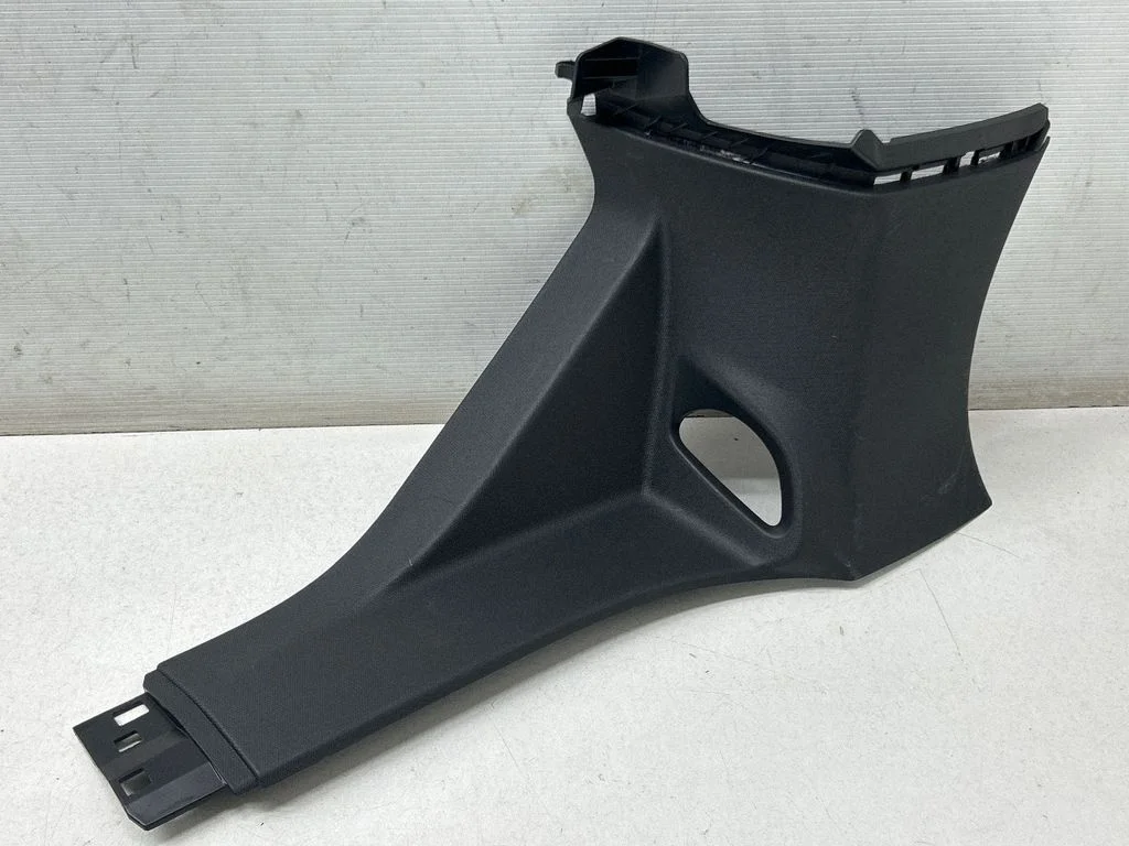 (C) pillar trim 9811348977