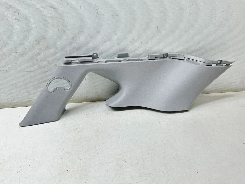 (C) pillar trim – Hyundai Tucson TL (2015-)