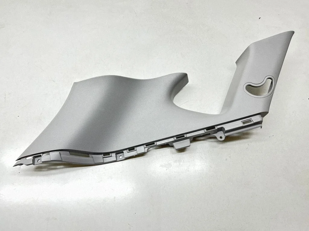 (C) pillar trim 85850D7000