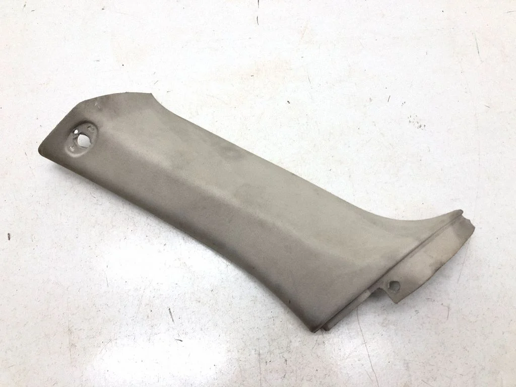 (C) pillar trim EMG50042