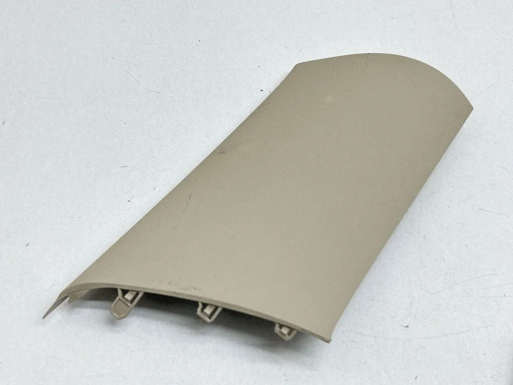 (D)pillar trim (top) 5E9867245
