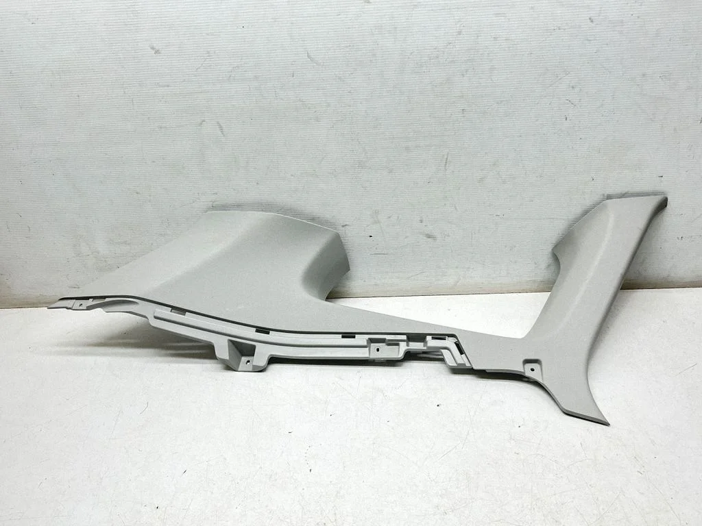 (D) statņa apdare (augšējā) – KIA Optima (2015-2020)
