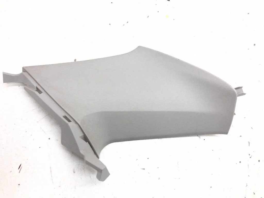 (D) piilari kate (ülemine) – Subaru Outback (2009-2014)