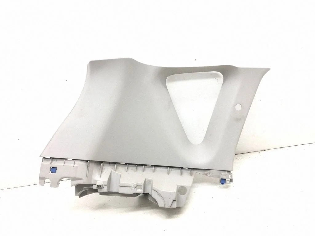 (D)pillar trim (top) 769350011R