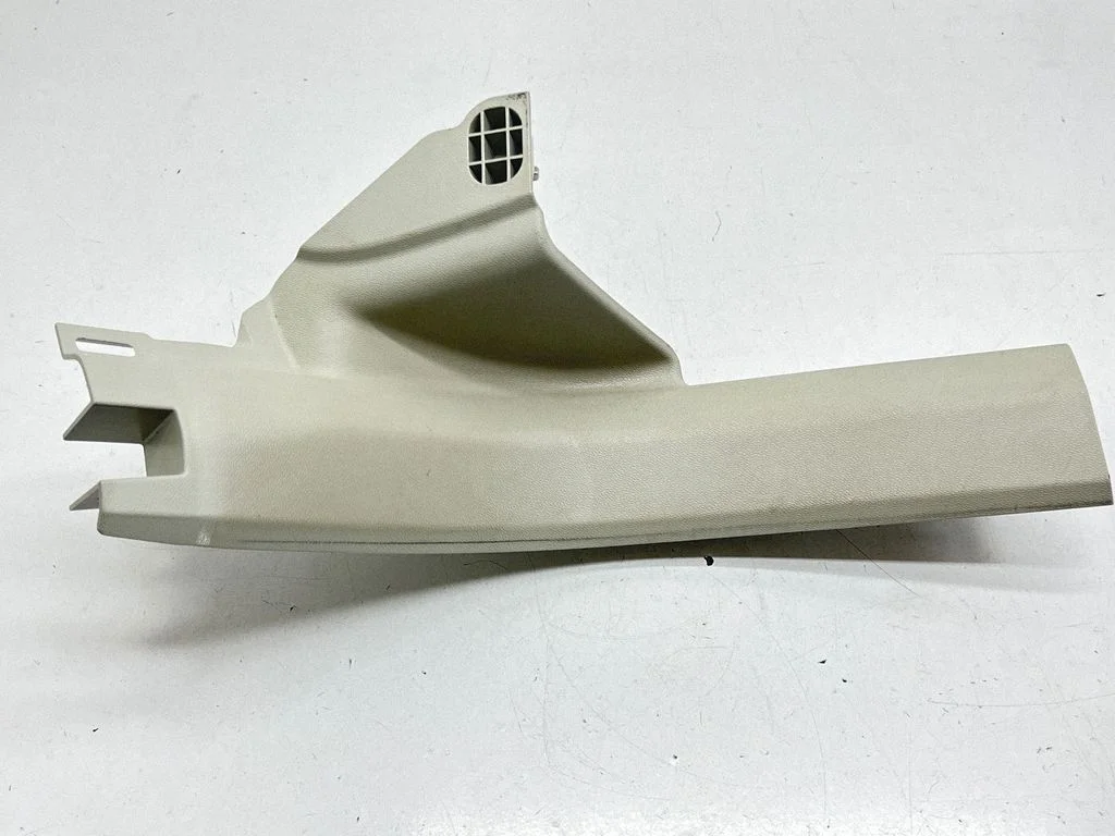 Rear sill trim cover 31448017
