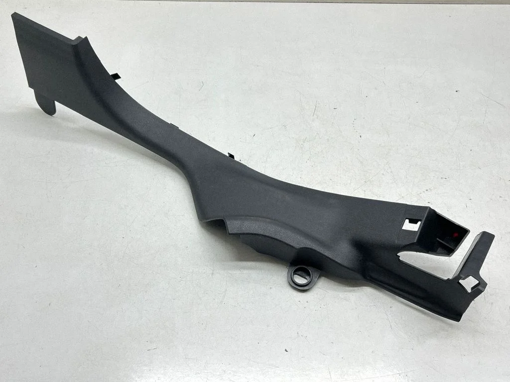 Rear sill trim cover 769530001R