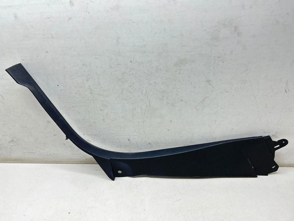Rear sill trim cover 9811349477