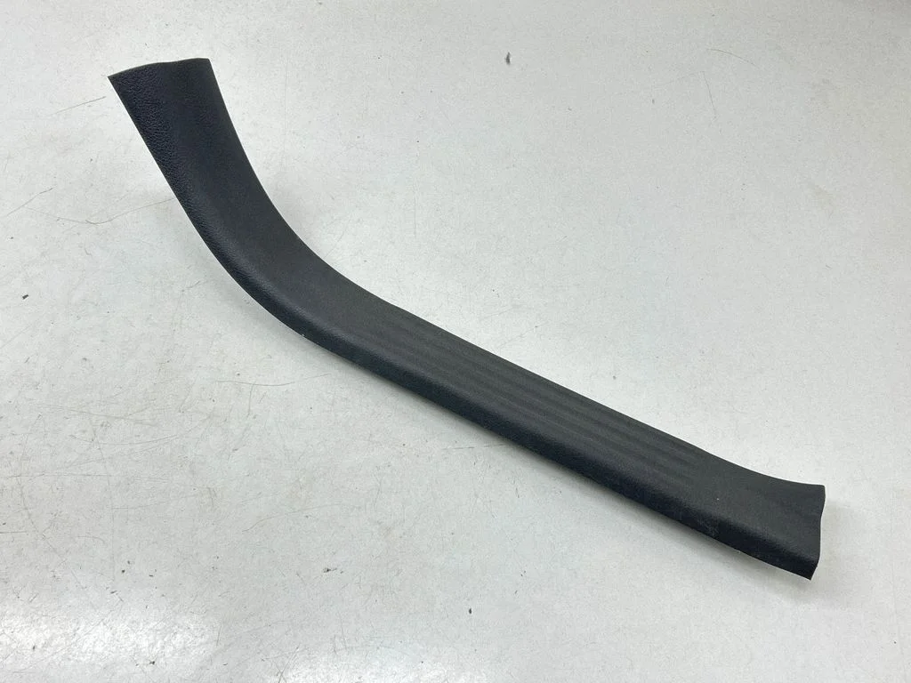 Rear sill trim cover – Nissan Navara D23 (2015-)