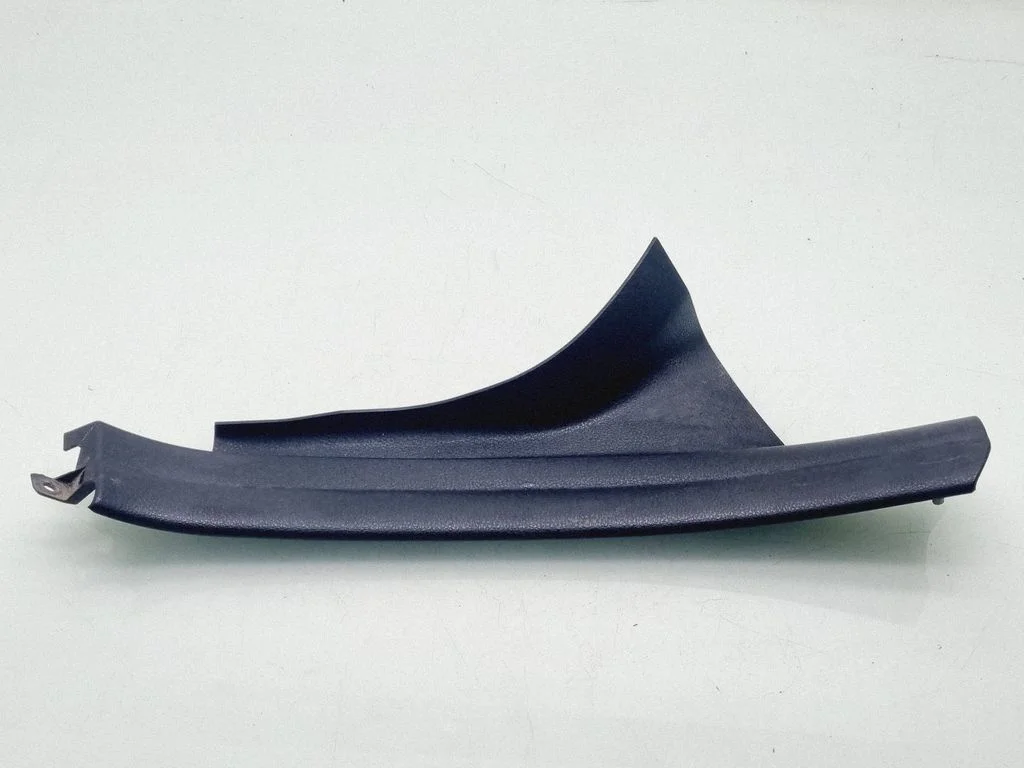 Tagalävise kate (sisemine) – BMW 5-seeria F10 F11 (2009-2016)