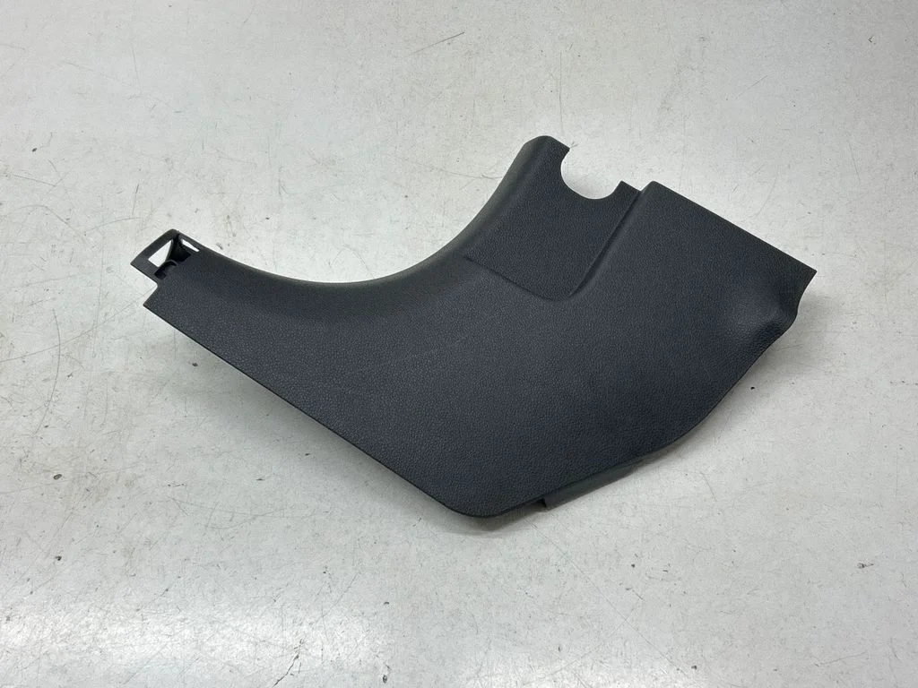 Foot area side trim – KIA Optima (2015-2020)