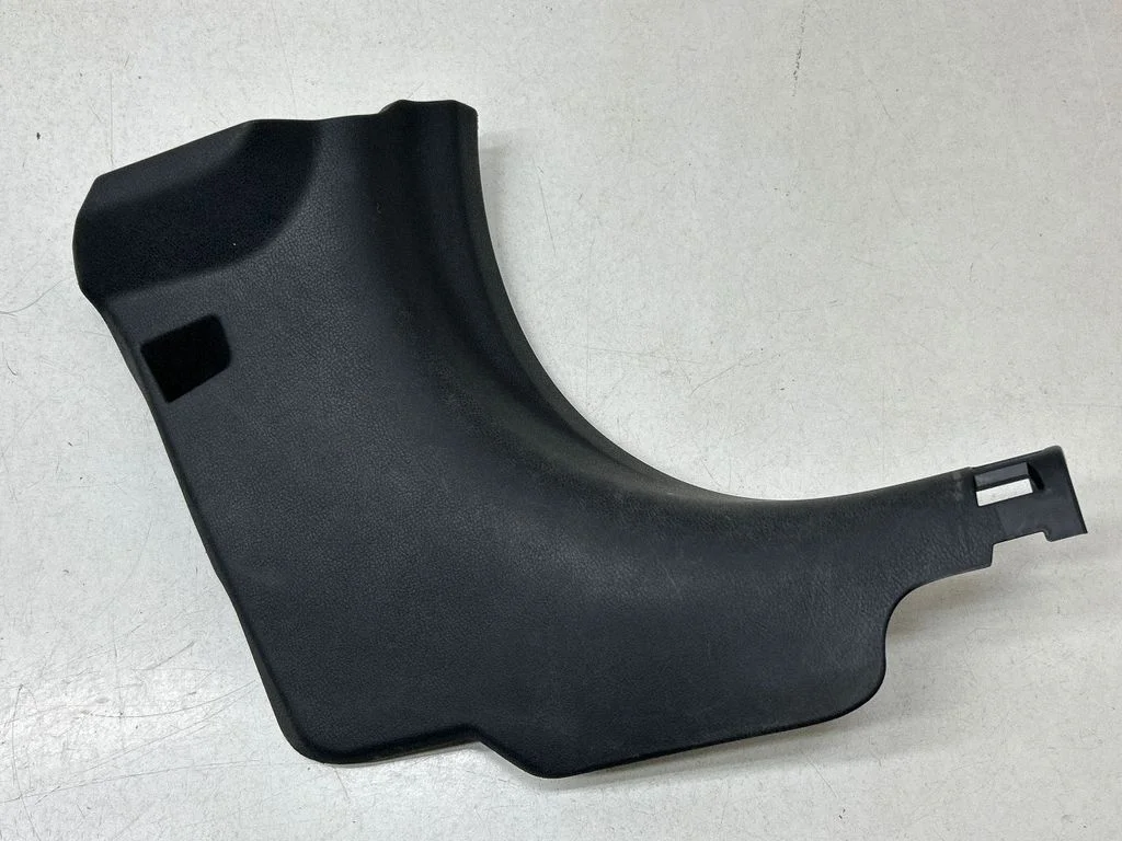 Boczna osłona przestrzeni na nogi – Nissan Note (E12) (2014-2016)
