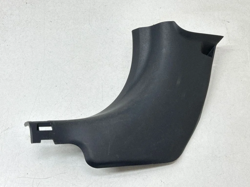 Boczna osłona przestrzeni na nogi – Nissan Note (E12) (2014-2016)