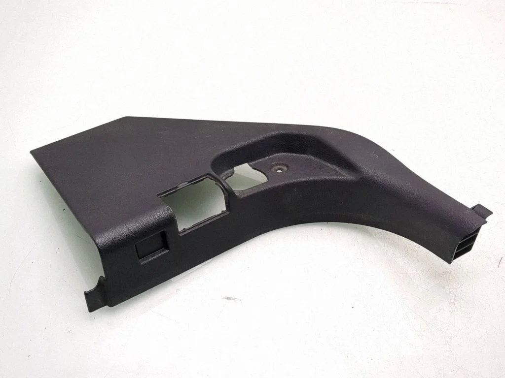 Foot area side trim 9175043