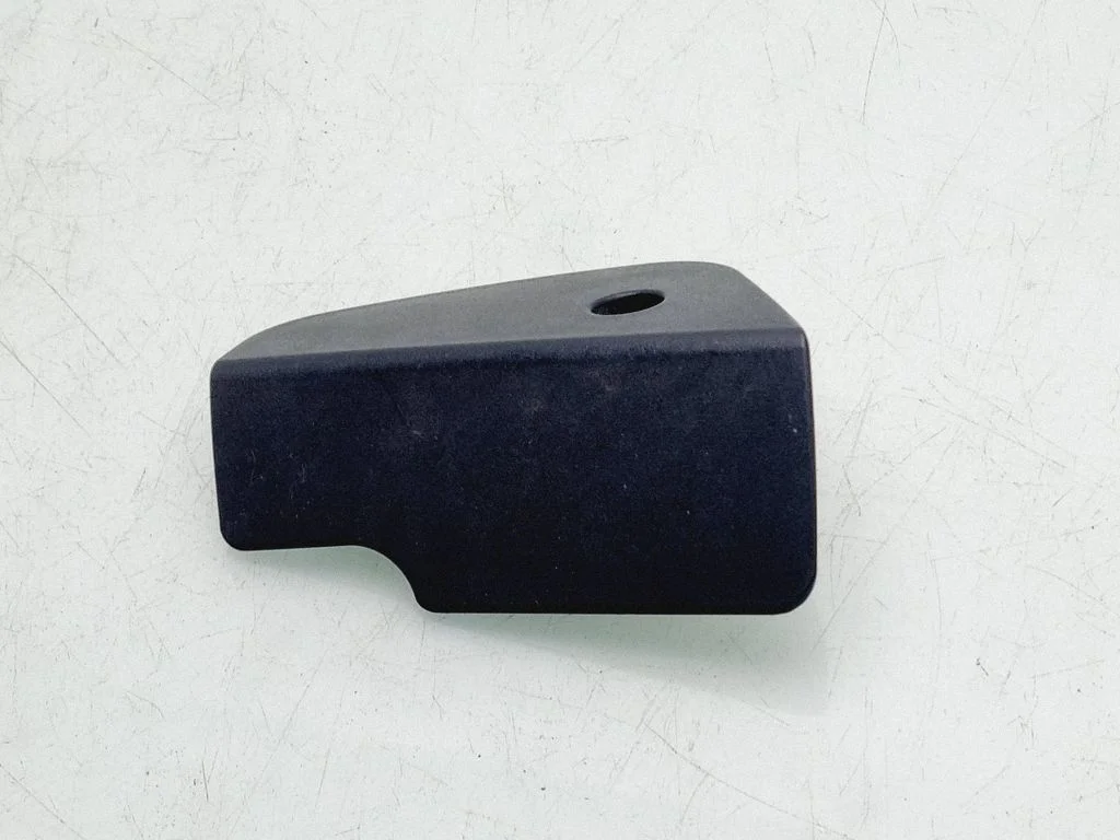 Engine bonnet (hood) release handle 7148524