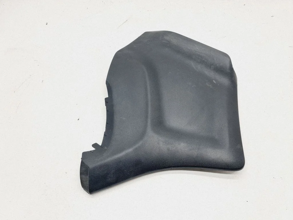 Foot area side trim 13350975