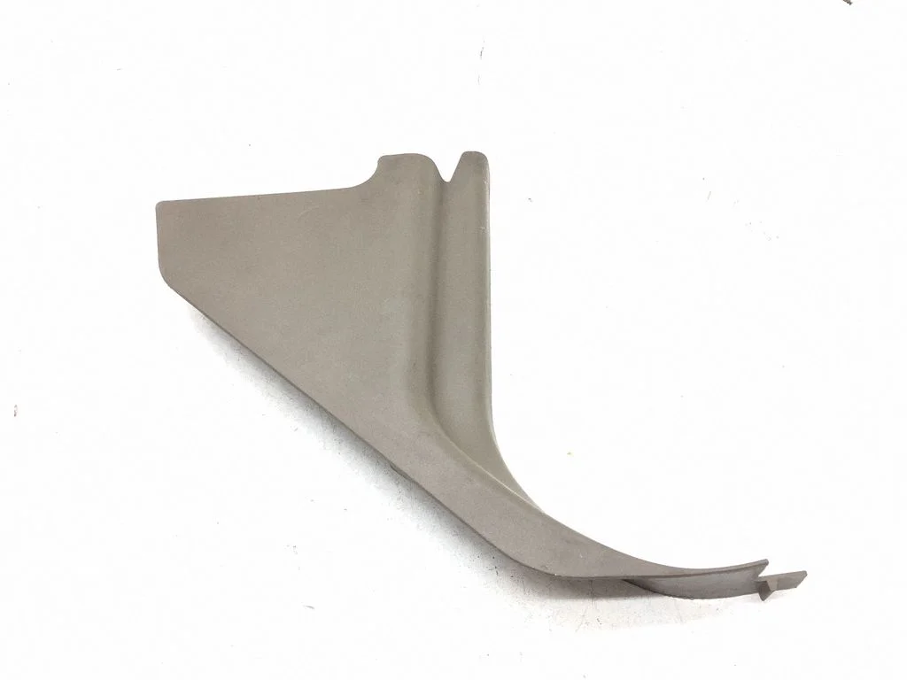 Foot area side trim EMC500301