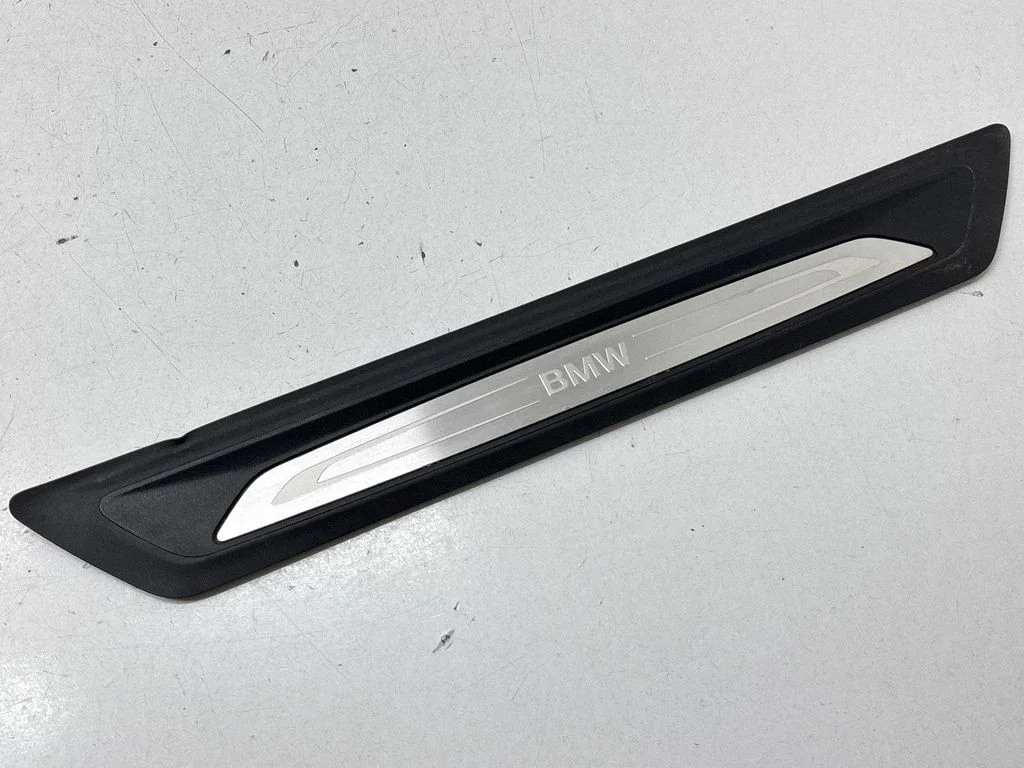 Esilävise kate (sisemine) – BMW X1 F48 F49 (2015-2022)