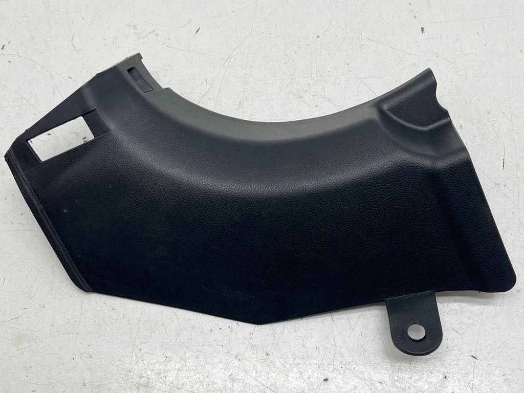 Priekšējā sliekšņa apdare (iekšējā) – Subaru Legacy VII (2019-)