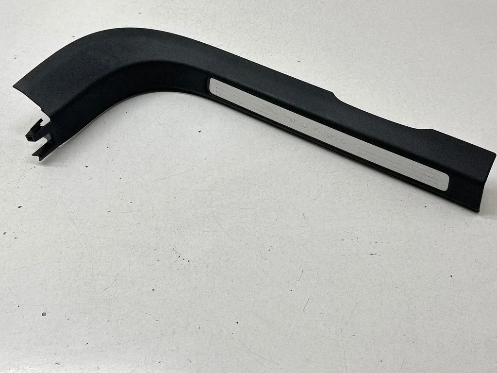 Front sill trim cover 32216730
