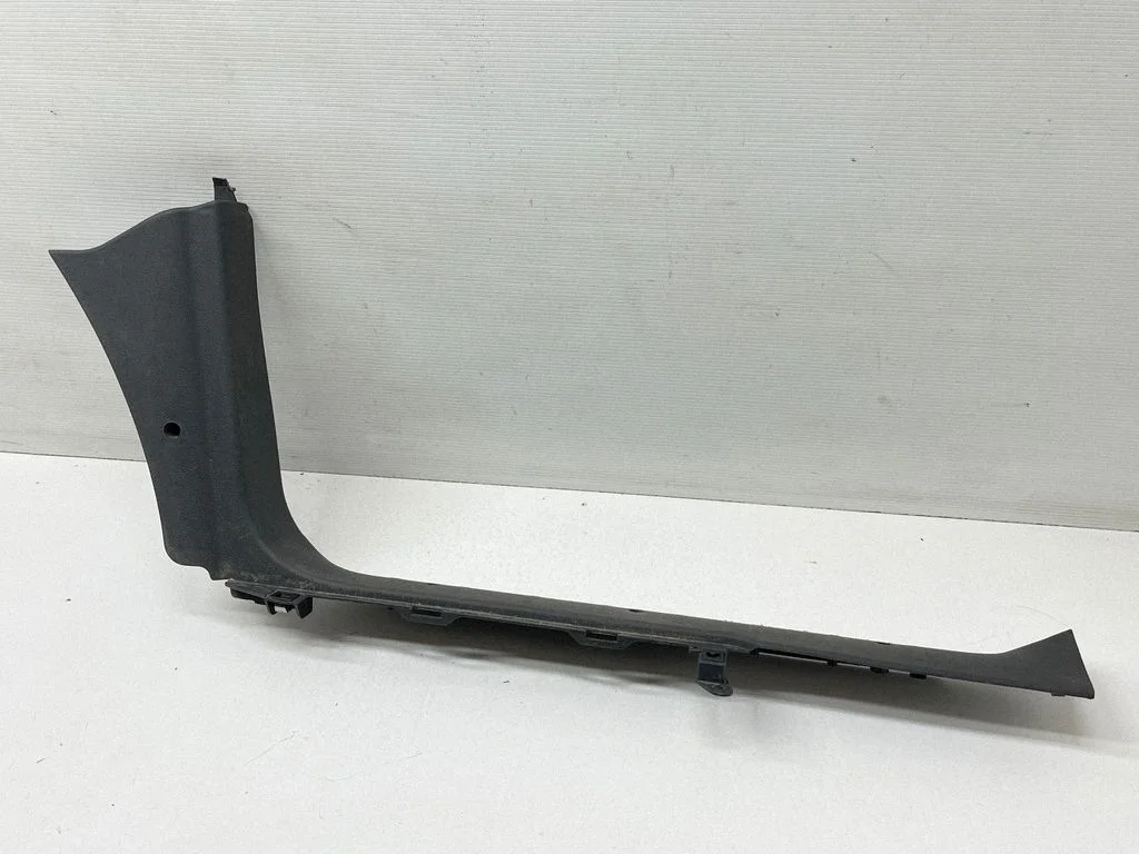 Front sill trim cover 1496134077