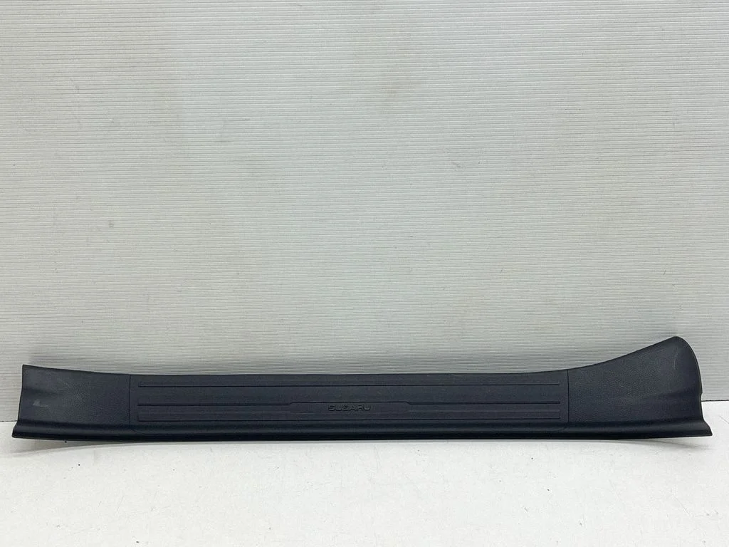 Priekšējā sliekšņa apdare (iekšējā) 94060SJ031
