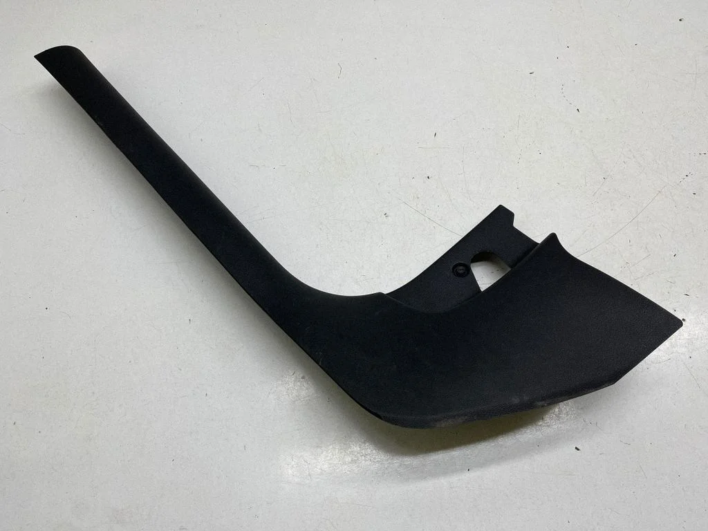 Esilävise kate (sisemine) 5E0863483