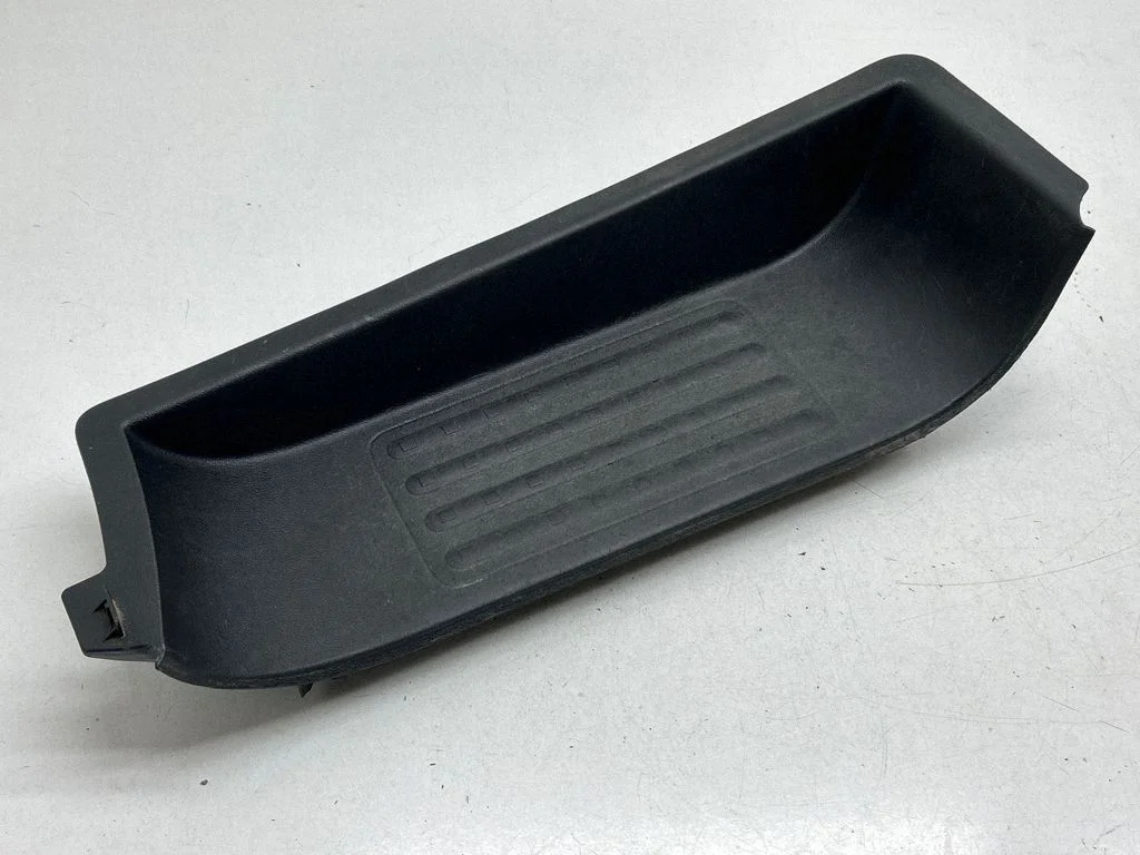 Front sill trim cover 7H0863736B