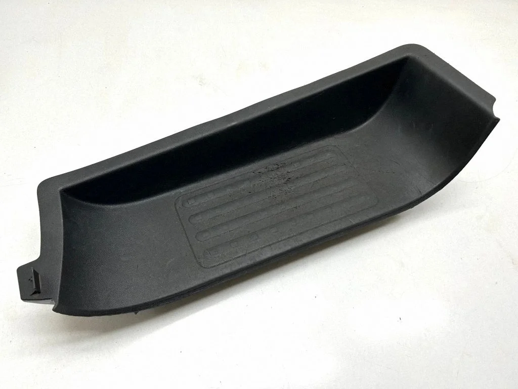 Front sill trim cover 7H0863736G