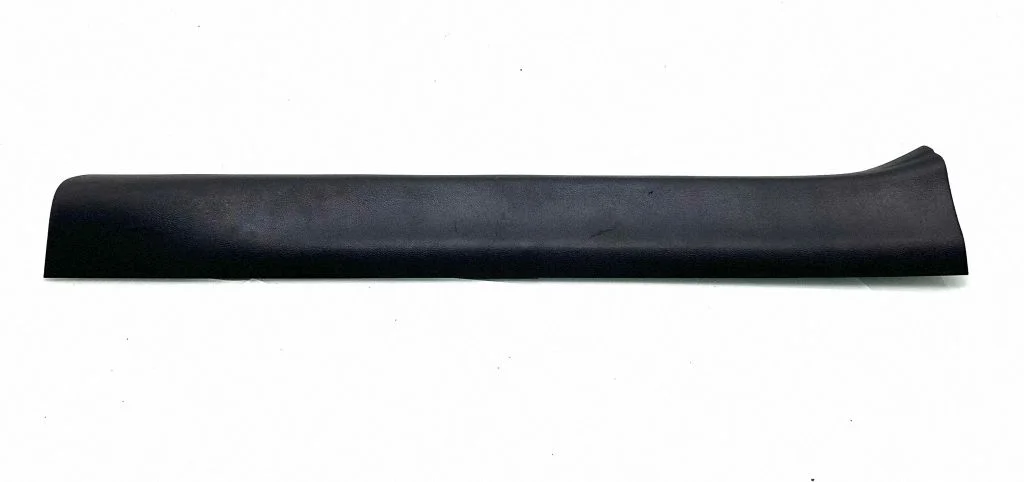 Priekšējā sliekšņa apdare (iekšējā) 92232885