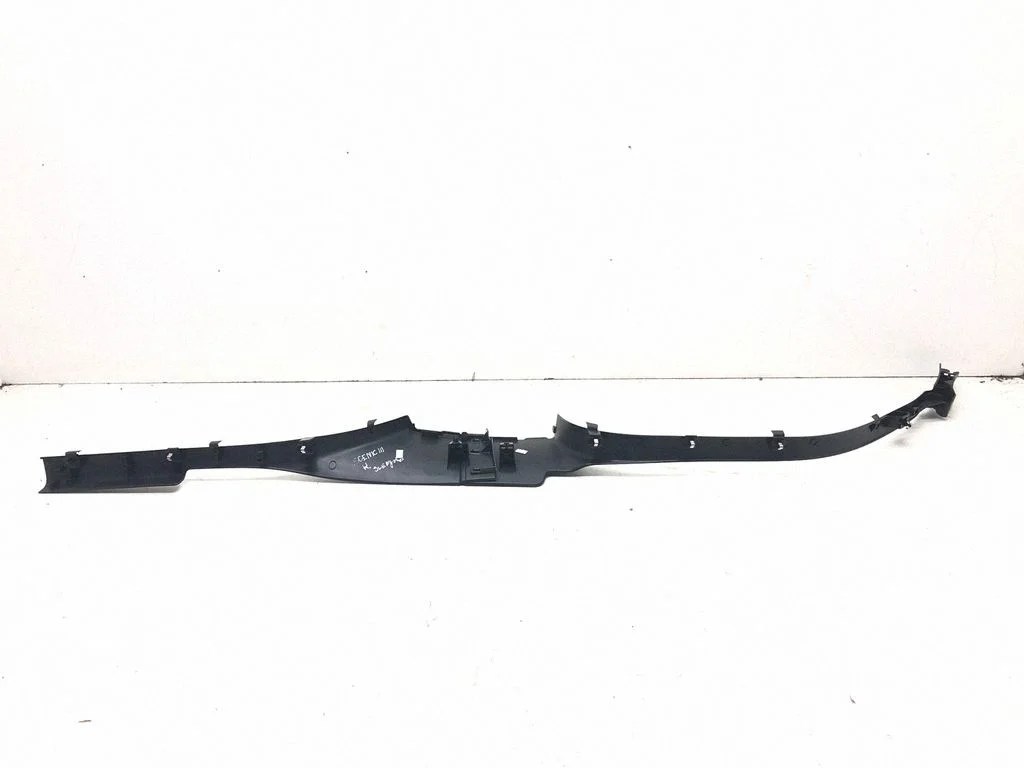 Front sill trim cover 769520004R