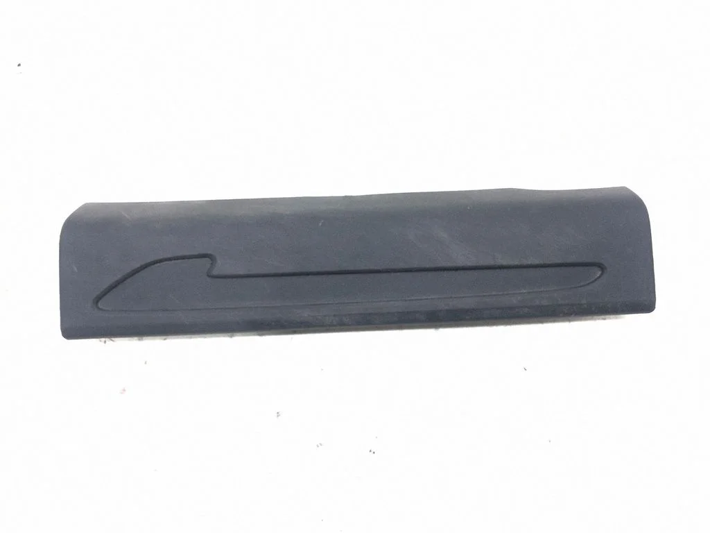 Priekšējā sliekšņa apdare (iekšējā) 9683385577