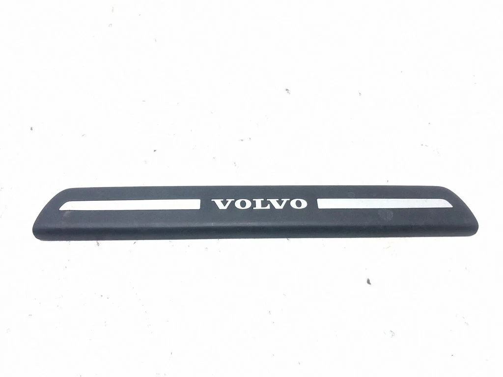 Listwa progowa przednia (wewnętrzna) – Volvo S40 (2008-2012)