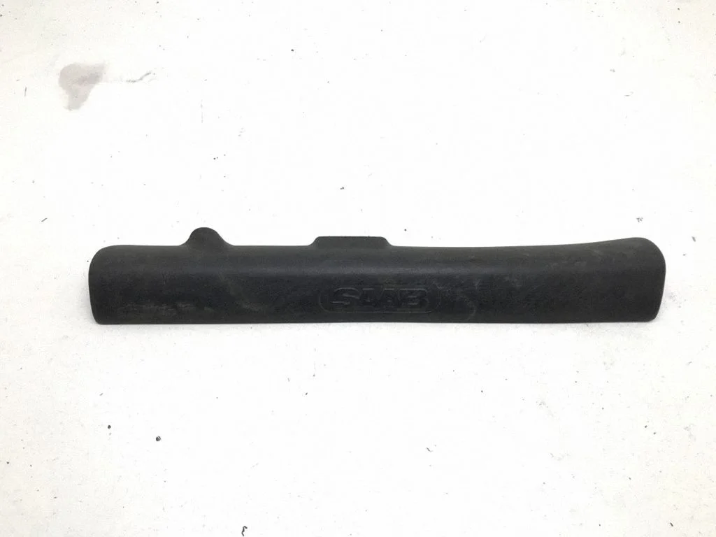 Front sill trim cover 4421491 – Saab 900 (1994-1998)