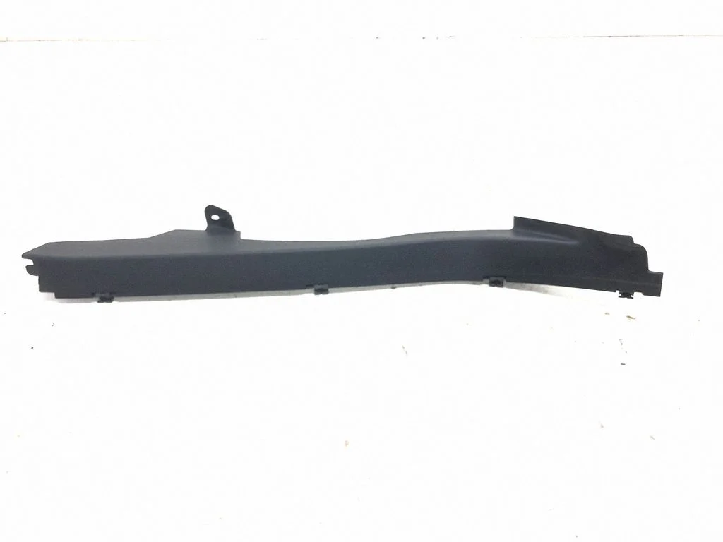 Rear seat side bottom trim – Mercedes-Benz C-Class AMG W204 (2007-2014)