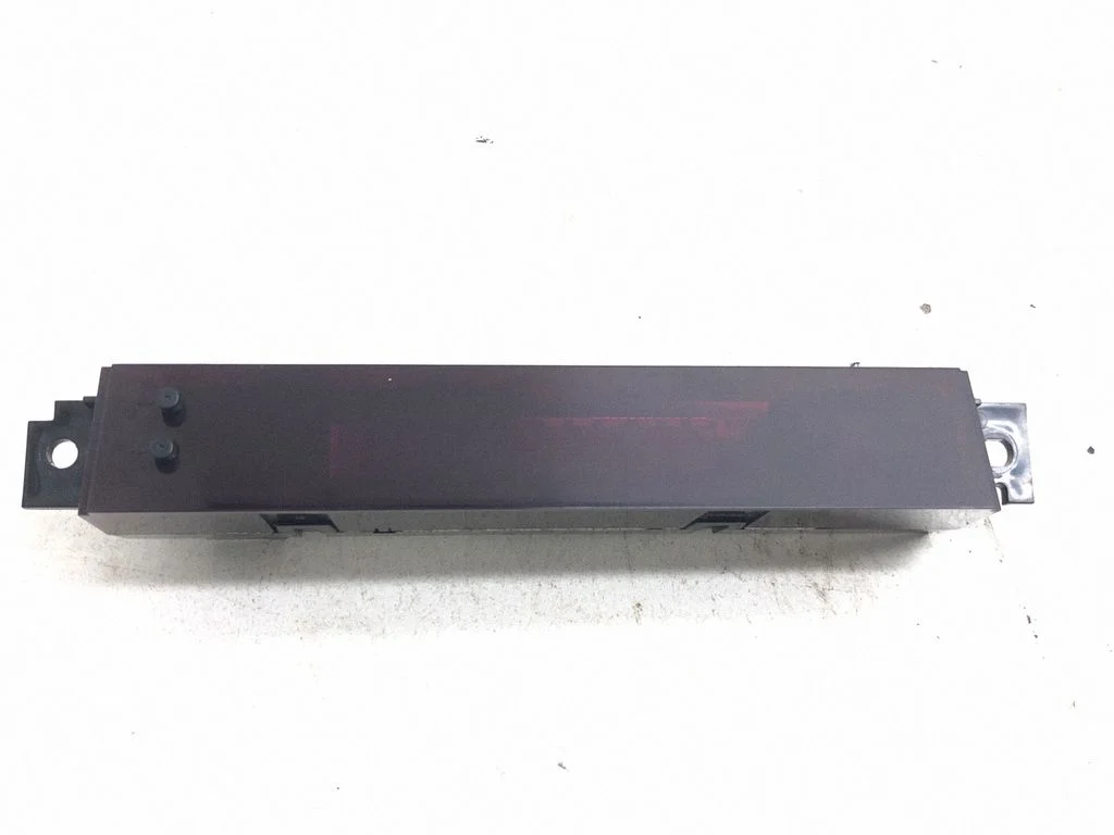 Screen/display/small screen – Subaru Outback (2009-2014)