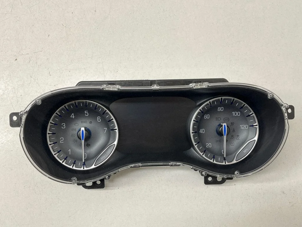 Spidometrs (instrumentu panelis) – Chrysler Pacifica (2017-)