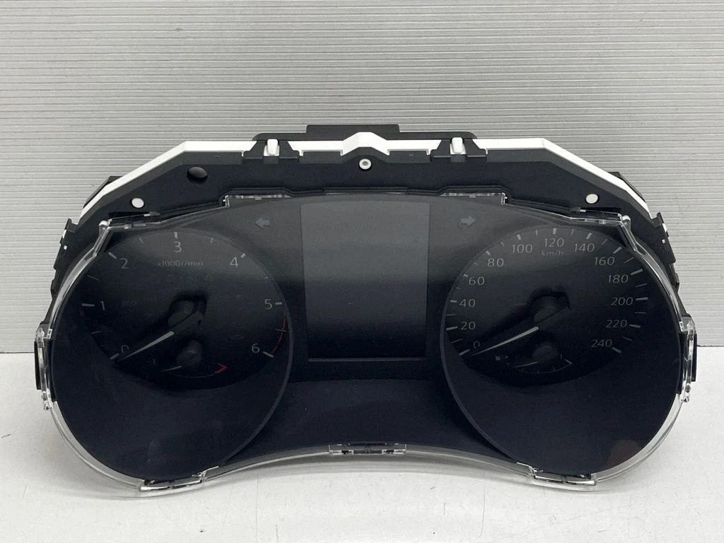 Speedometer (instrument cluster) 1706260062