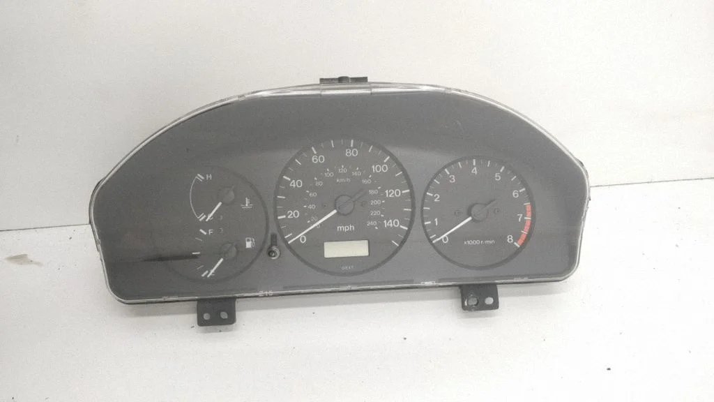 Speedometer (instrument cluster)