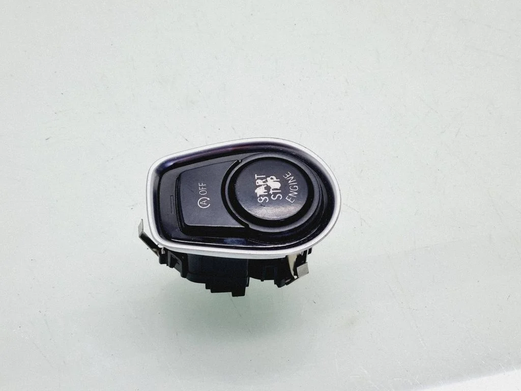 Motora iedarbināšanas poga (slēdzis) – BMW 3. sērija F30 F35 F31 (2012-2018)