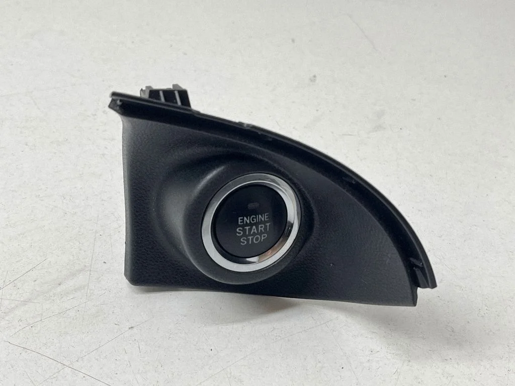 Przycisk start/stop silnika – Subaru Forester SK (2018-2025)