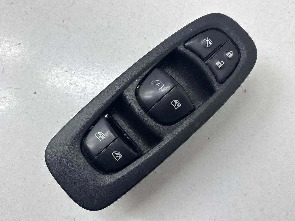 Electric window control switch 254010747R