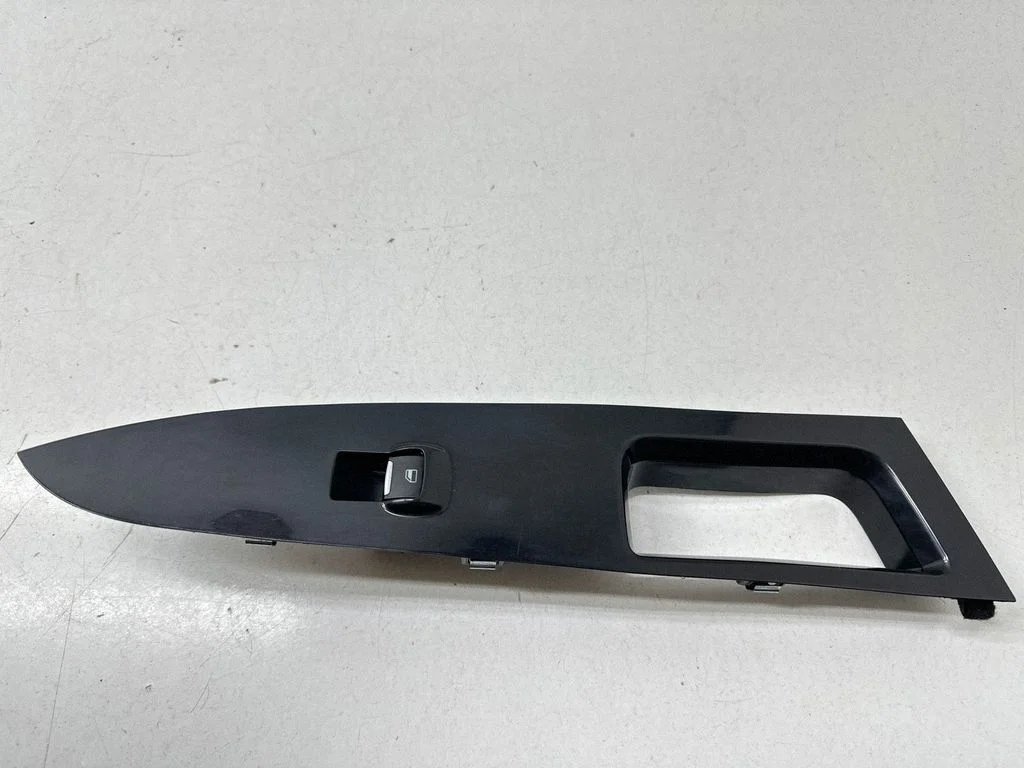 Elektrisko logu slēdzis DS7314A563J