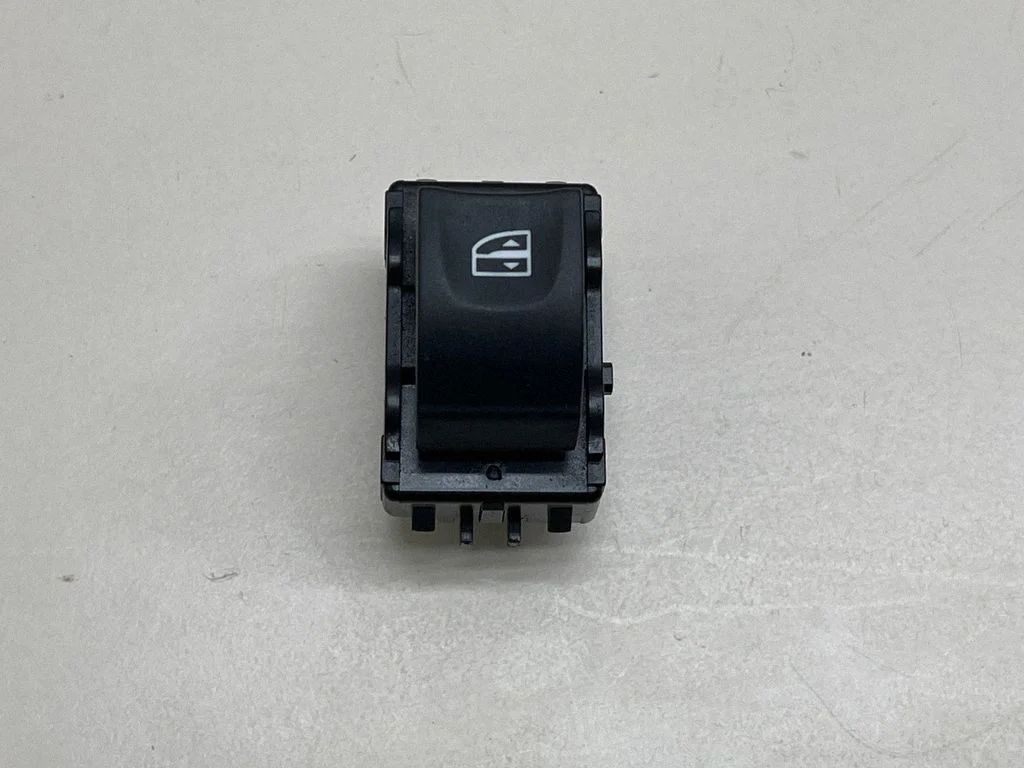 Elektrisko logu slēdzis PA66GF20